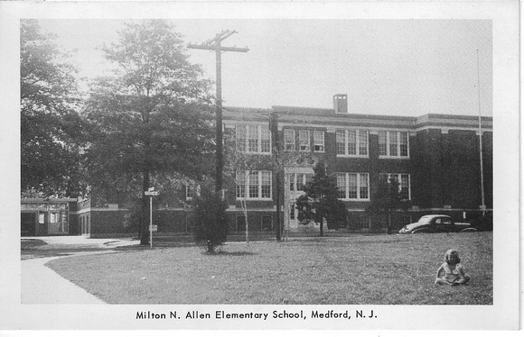 Photo_Postcard_Milton H. Allen Elementary School